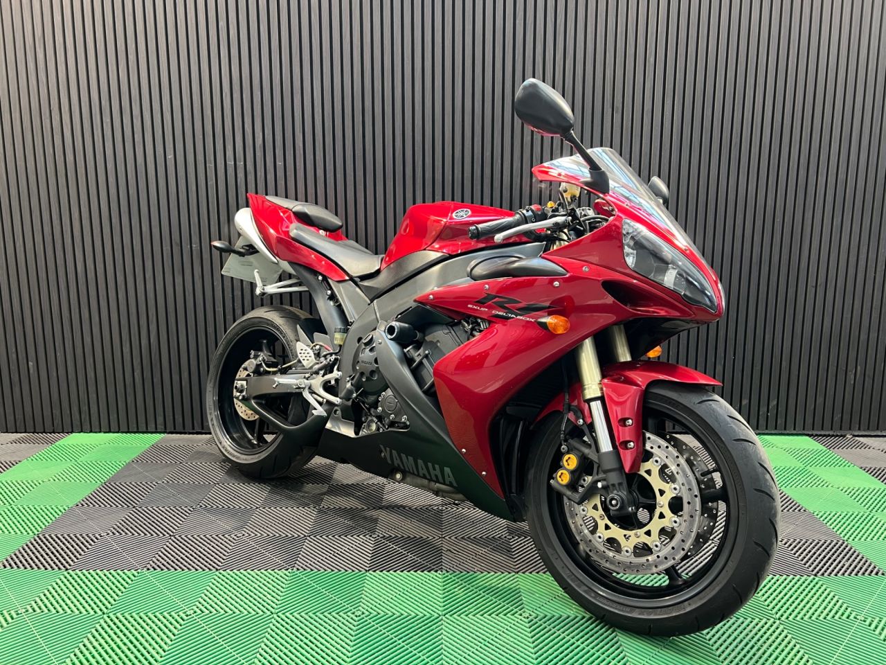 Used Yamaha R1 for sale - 78552453: Photo 6