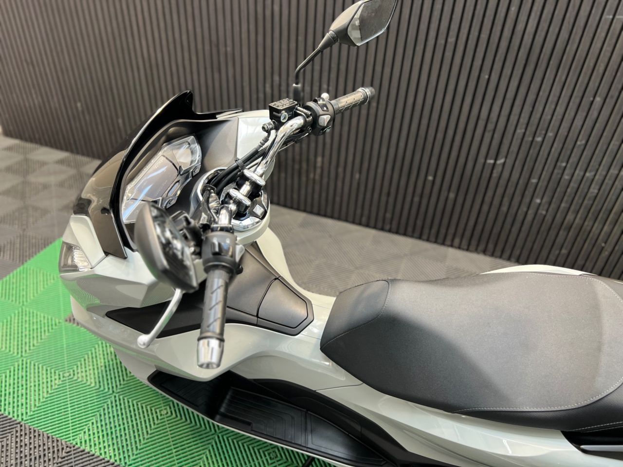 Used Honda PCX125 for sale - 78693582: Photo 22