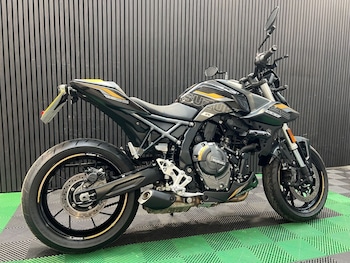 Used Suzuki GSX-8S undefined for sale - bike-79384009: Photo