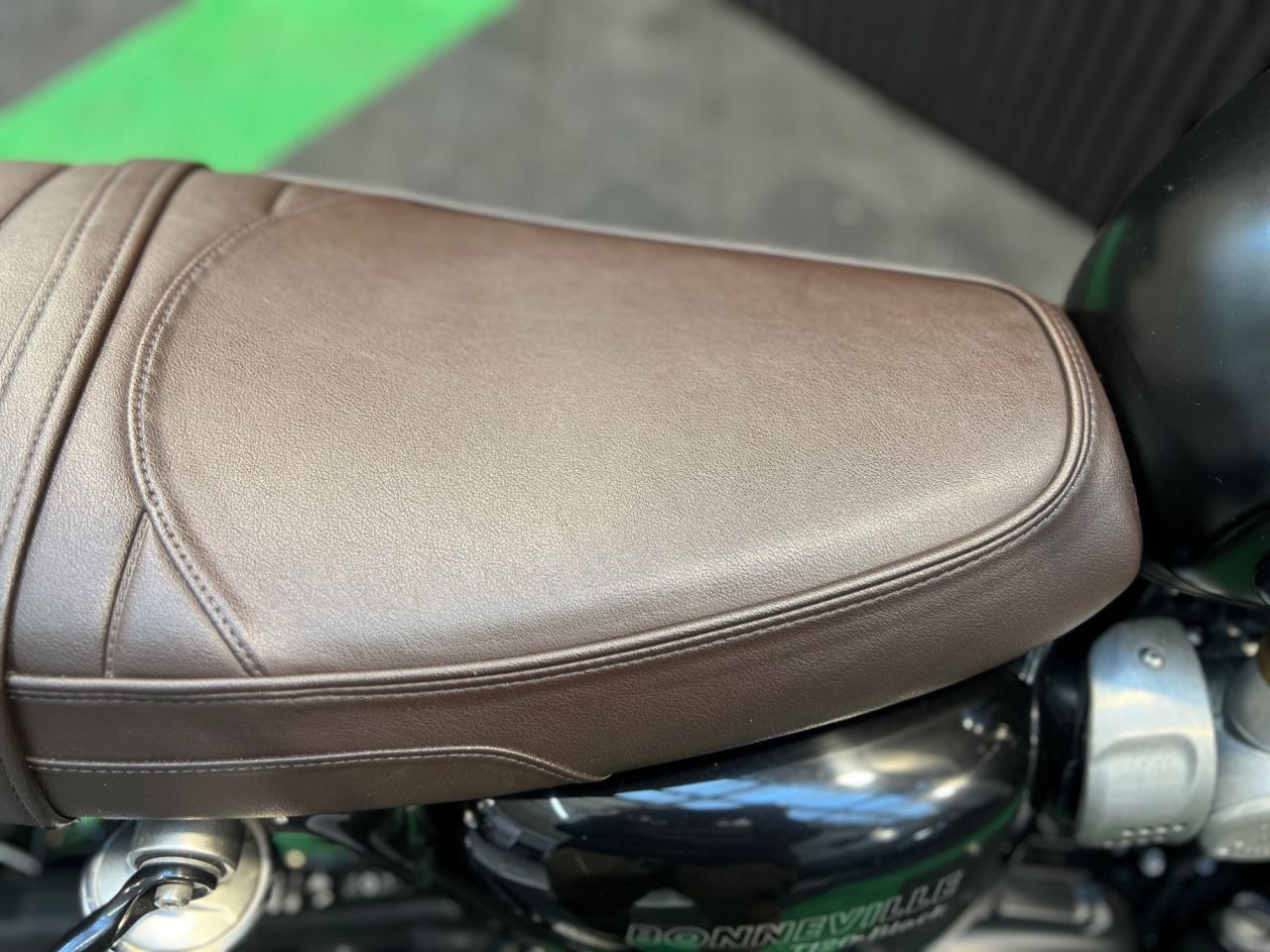 Used Triumph Bonneville T120 for sale - 78435134: Photo 17