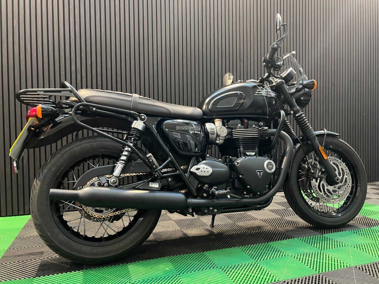 Used Triumph Bonneville T120 for sale - 78435134: Photo 4