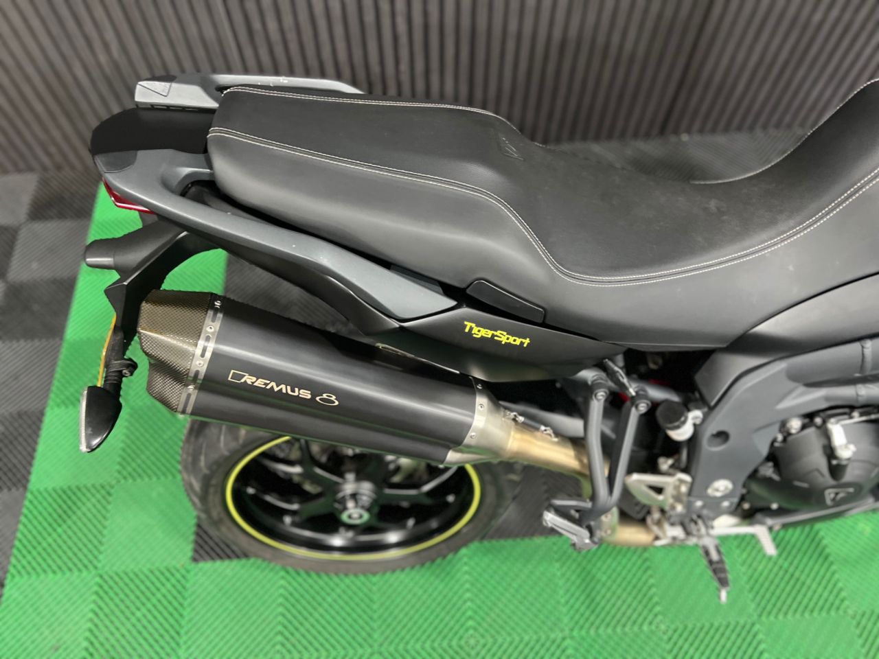Used Triumph Tiger 1050 for sale - 78435757: Photo 15
