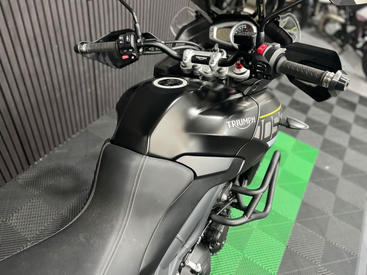 Used Triumph Tiger 1050 for sale - 78435757: Photo 16