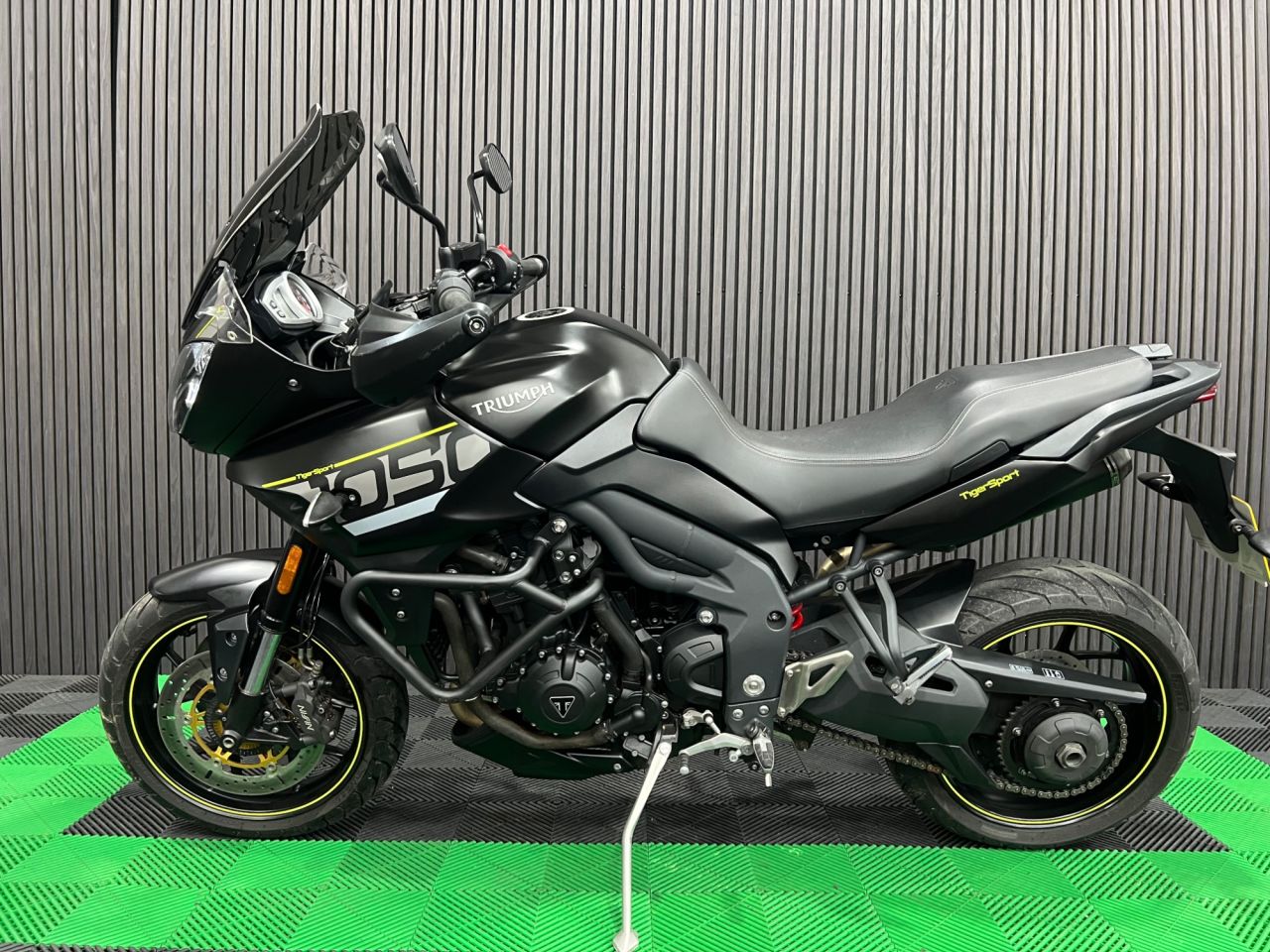 Used Triumph Tiger 1050 for sale - 78435757: Photo 7