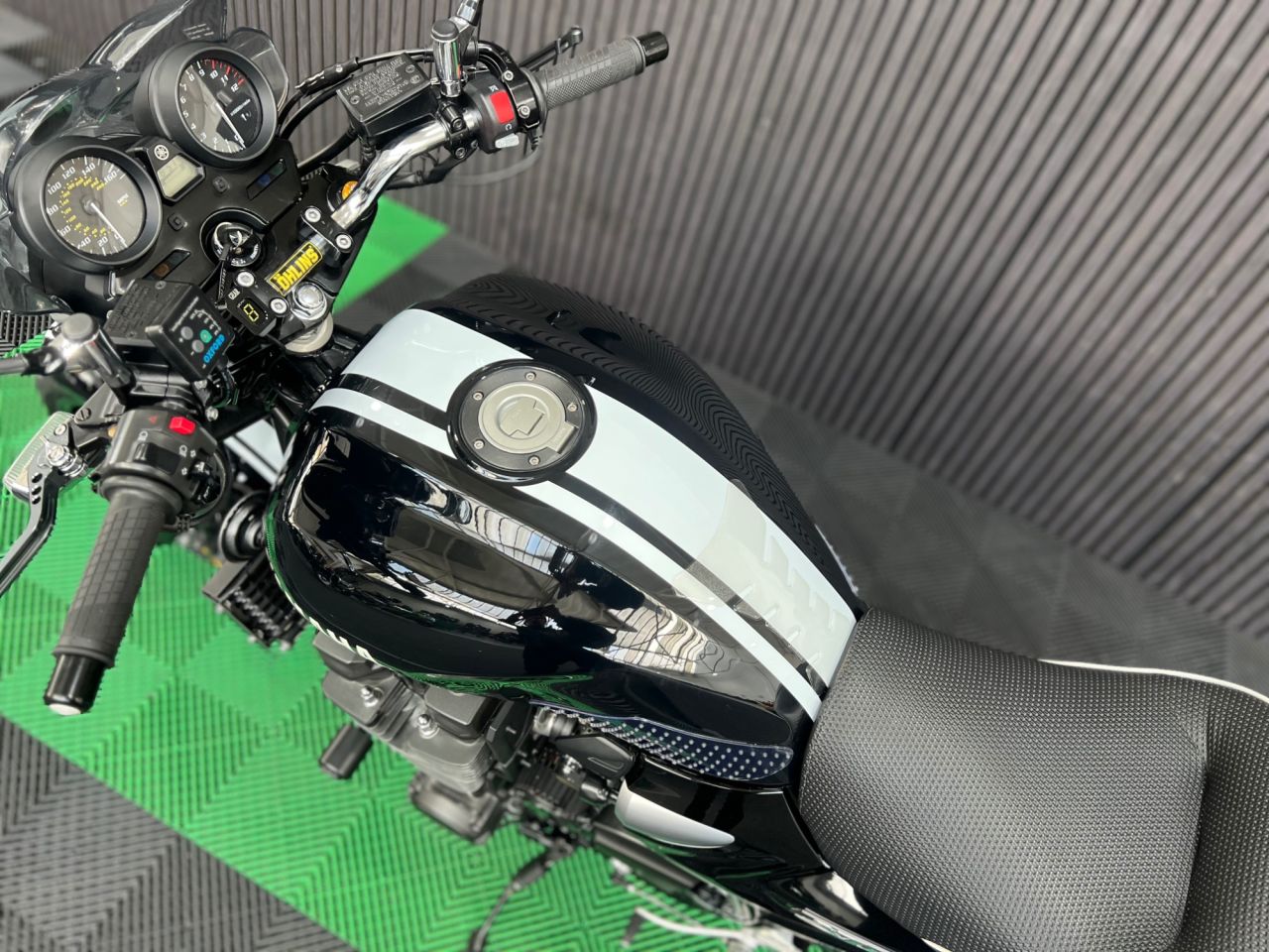 Used Yamaha XJR1300 for sale - 78435565: Photo 22