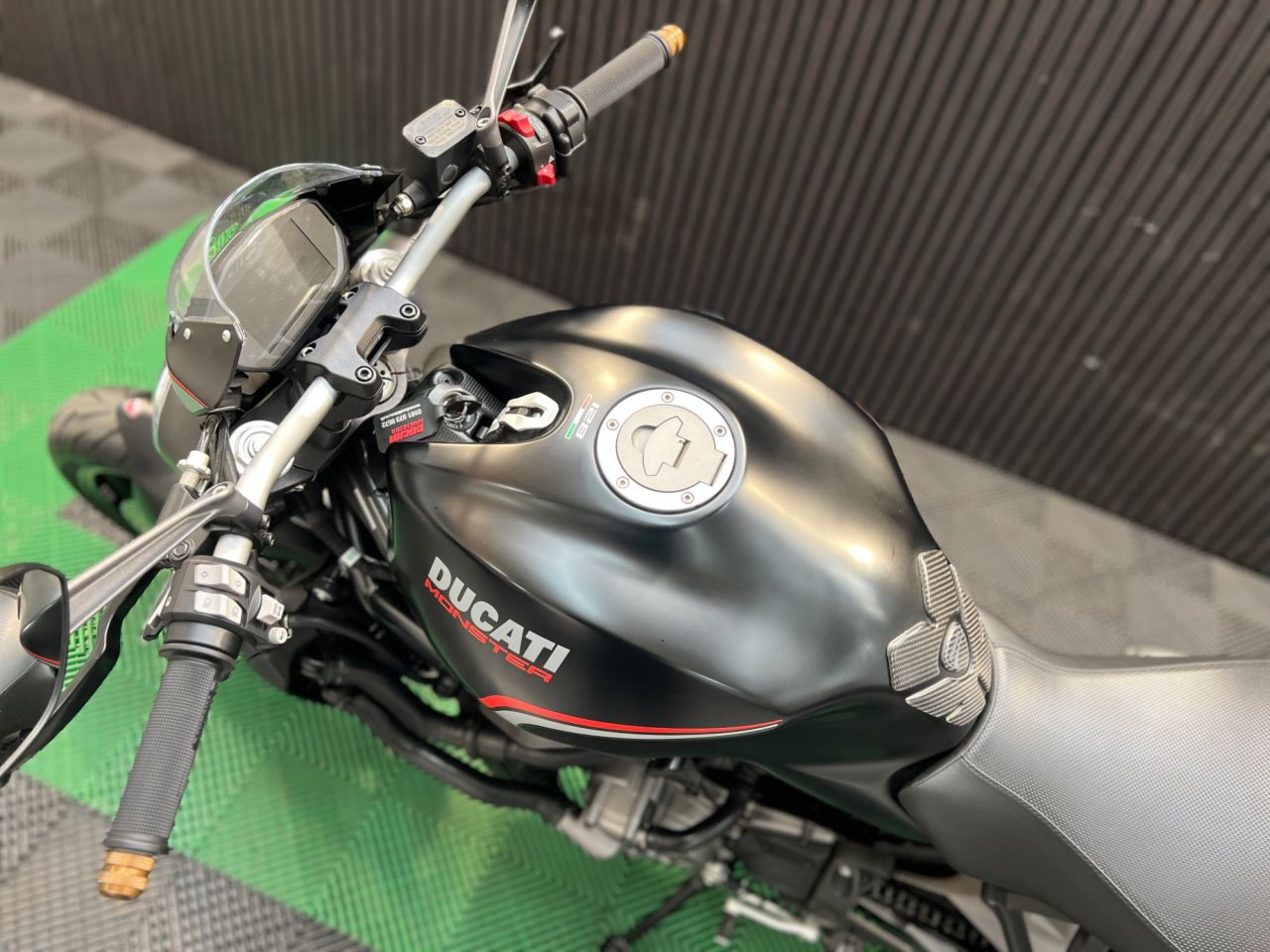 Used Ducati Monster 821 for sale - 78434540: Photo 22