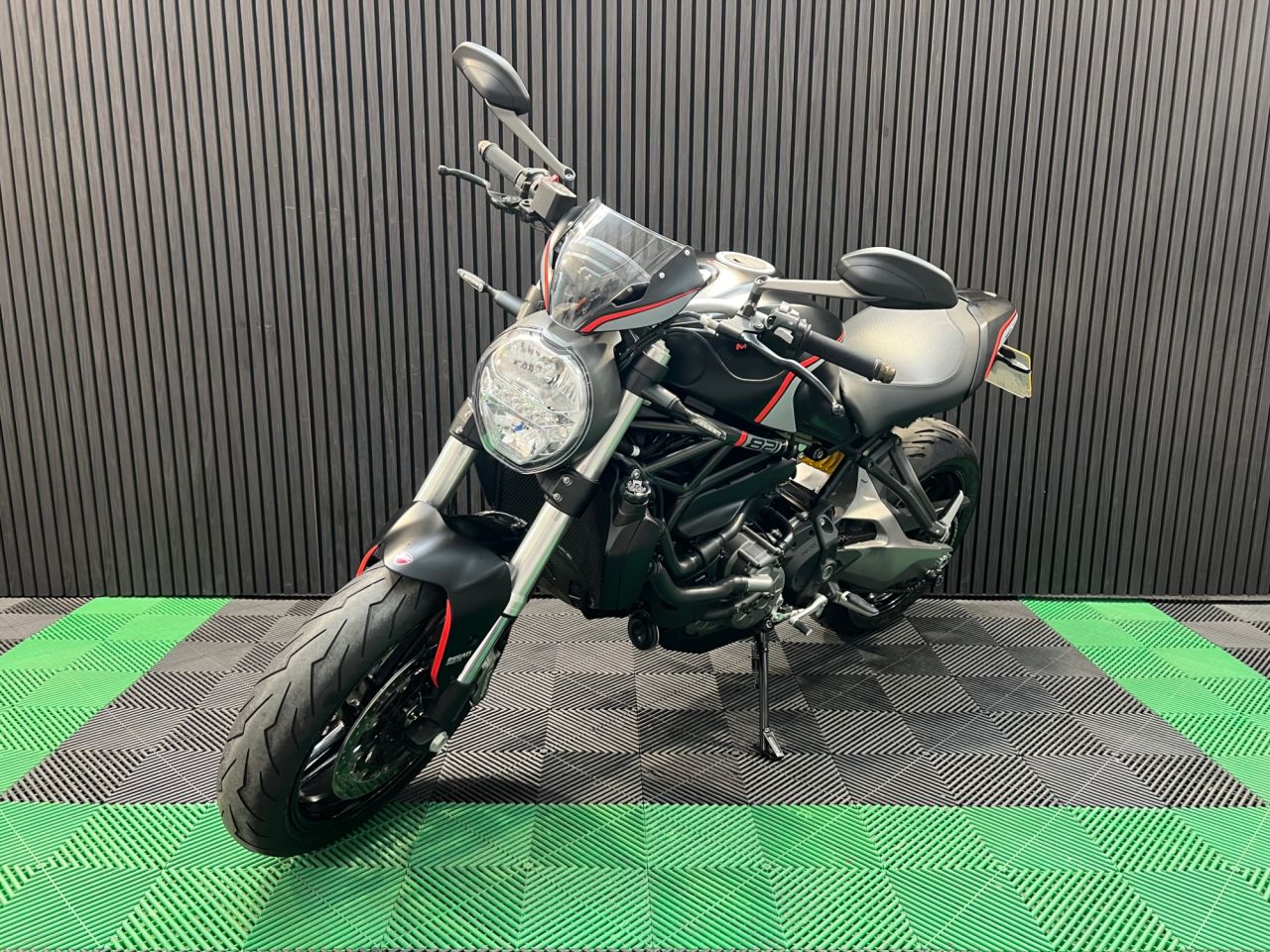 Used Ducati Monster 821 for sale - 78434540: Photo 9