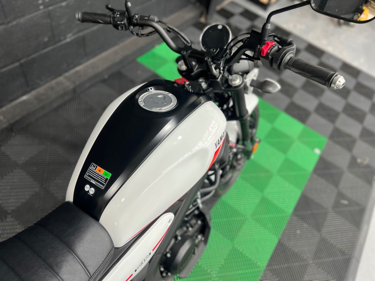 Used Yamaha XSR125 for sale - 78434757: Photo 17