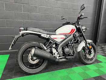 Used Yamaha XSR125 undefined for sale - bike-78434757: Photo