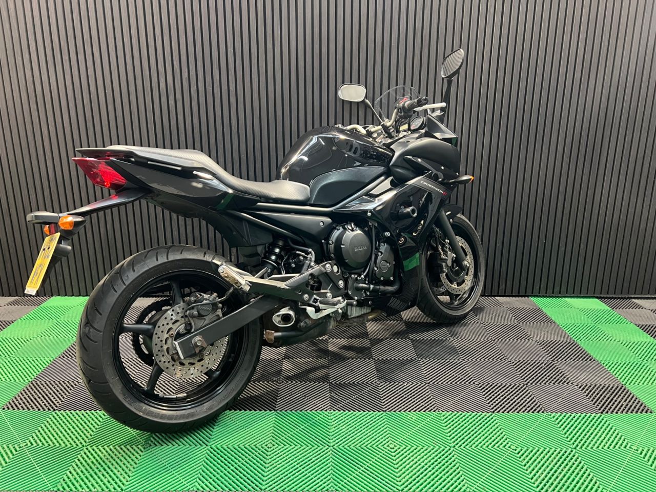 Used Yamaha XJ6 for sale - 78434628: Photo 11