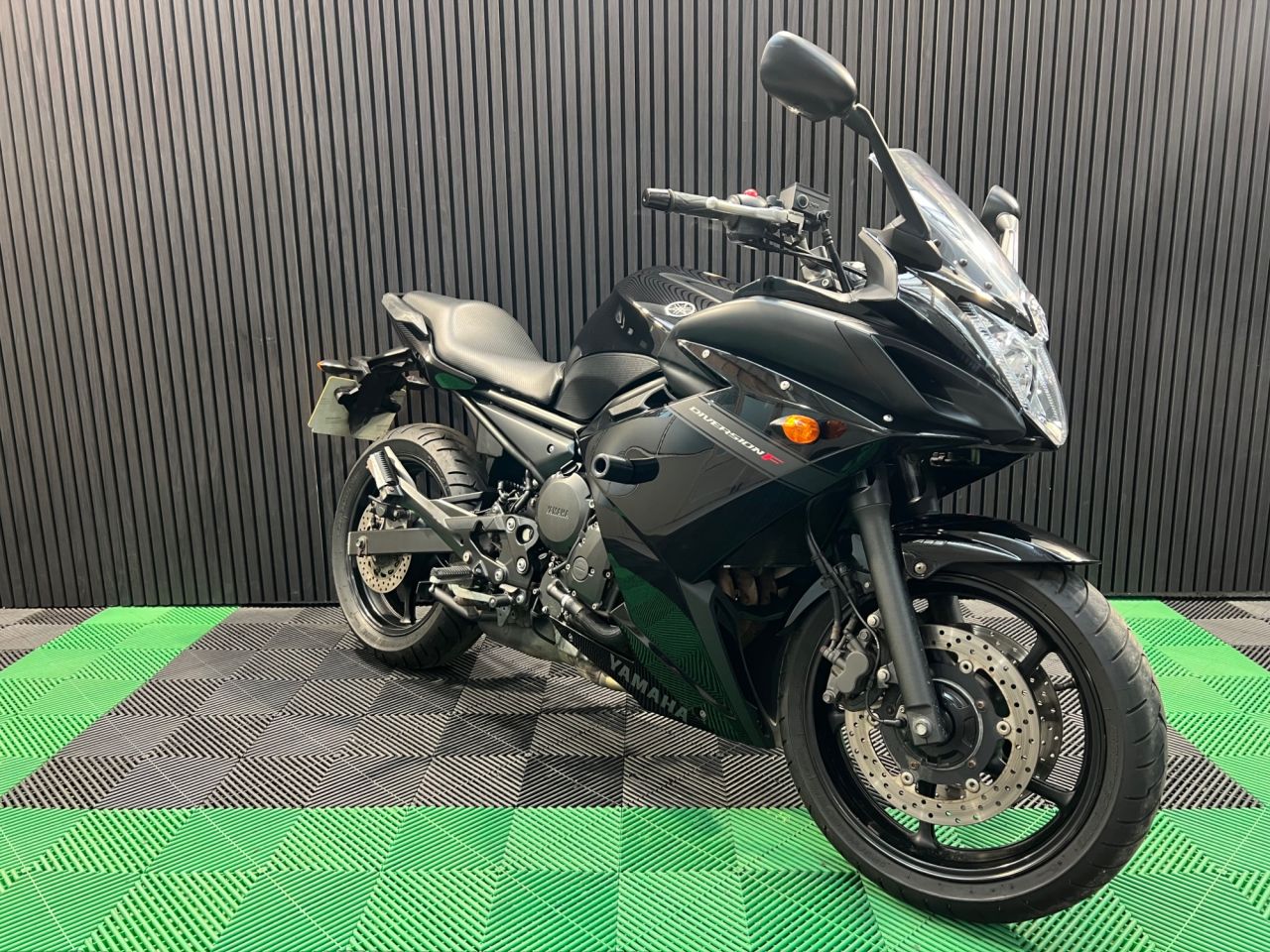 Used Yamaha XJ6 for sale - 78434628: Photo 6