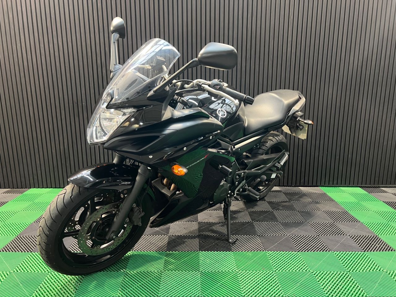 Used Yamaha XJ6 for sale - 78434628: Photo 9