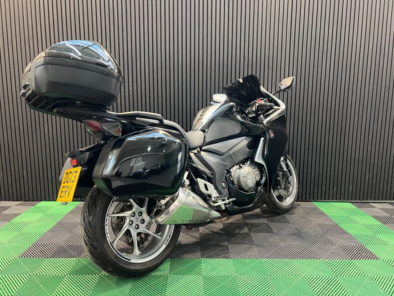 Used Honda VFR1200F for sale - 78552448: Photo 11