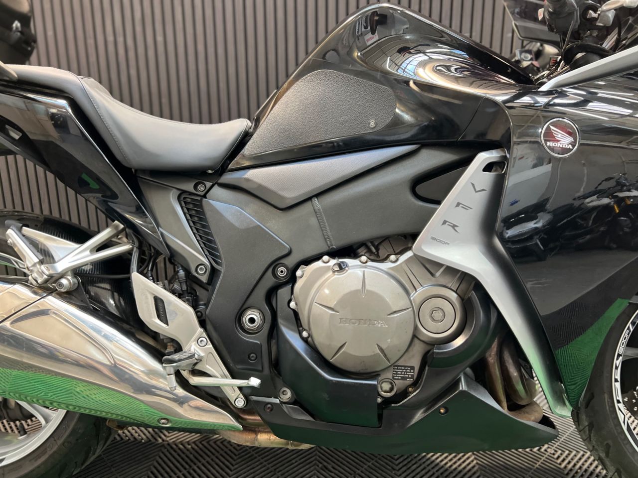 Used Honda VFR1200F for sale - 78552448: Photo 13
