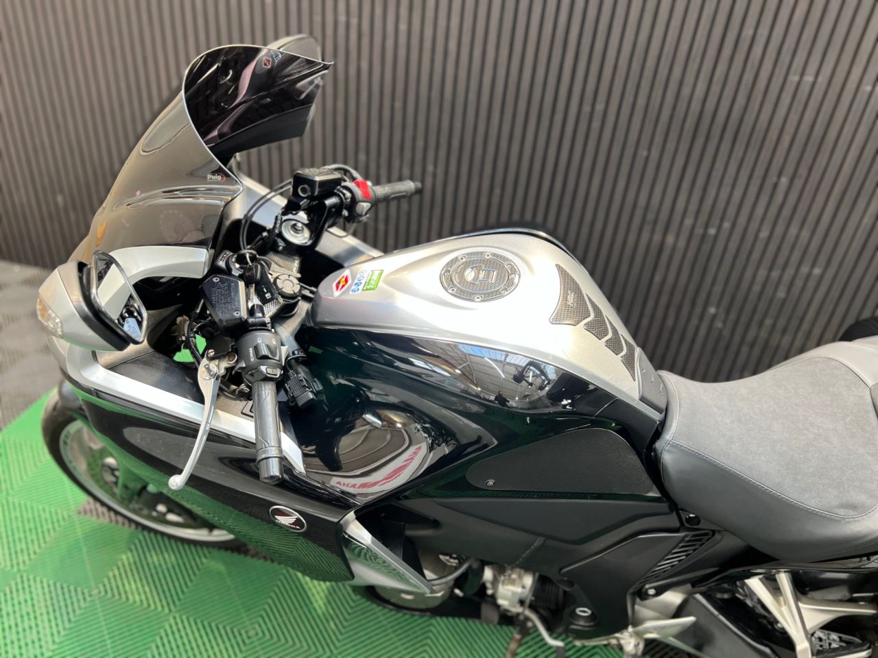 Used Honda VFR1200F for sale - 78552448: Photo 22
