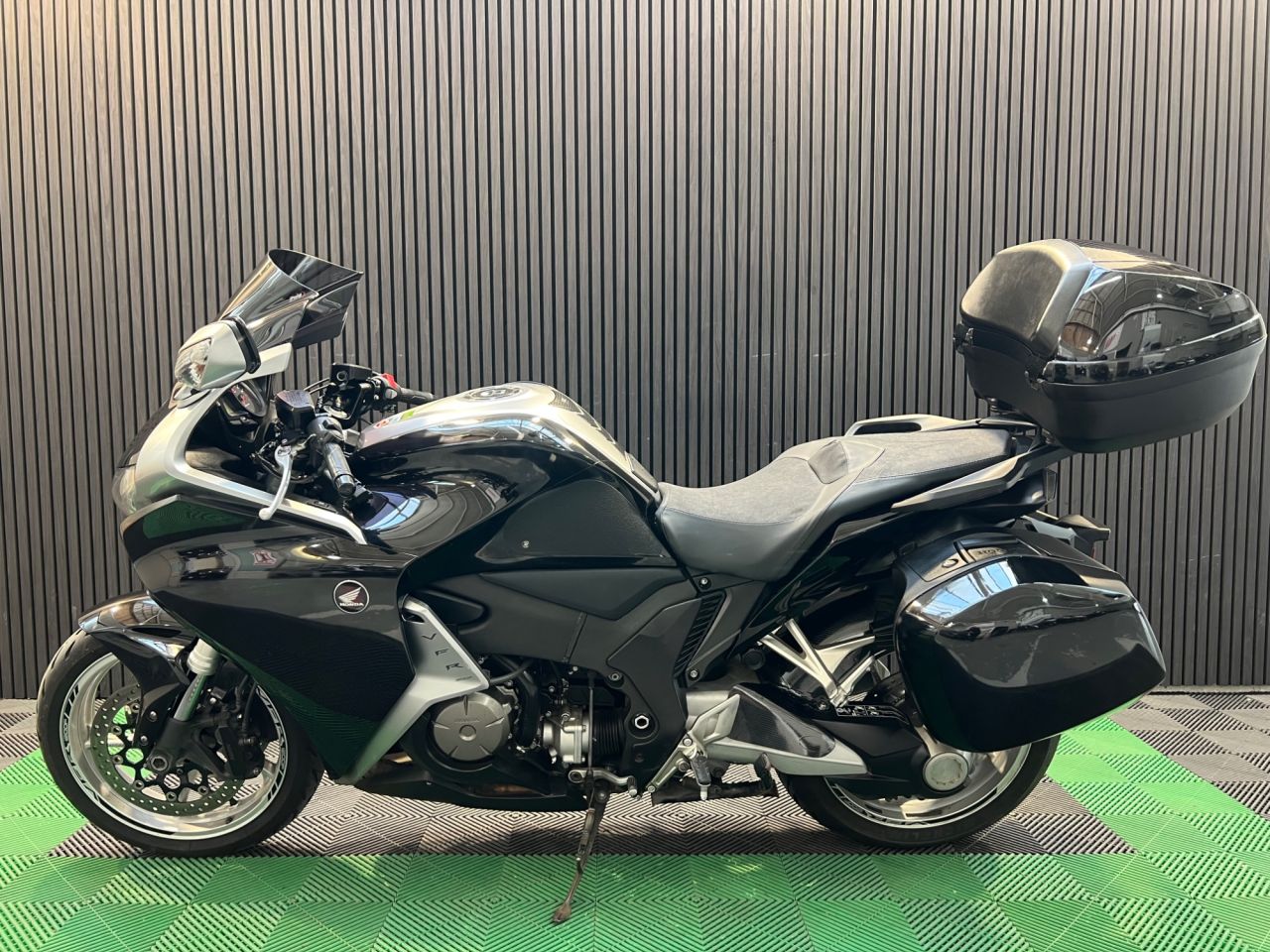 Used Honda VFR1200F for sale - 78552448: Photo 7