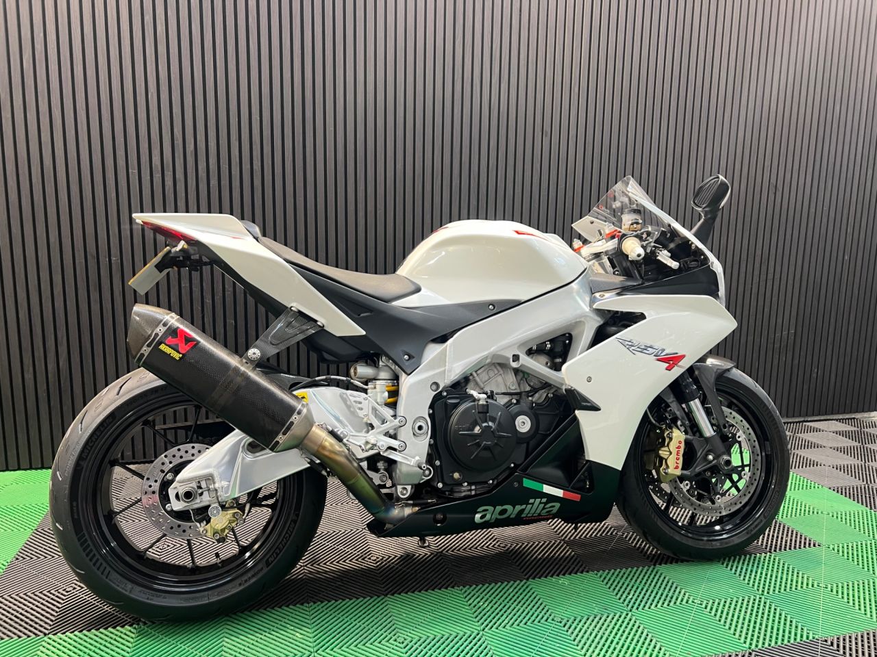 Used Aprilia RSV4 for sale - 78435305: Photo 4
