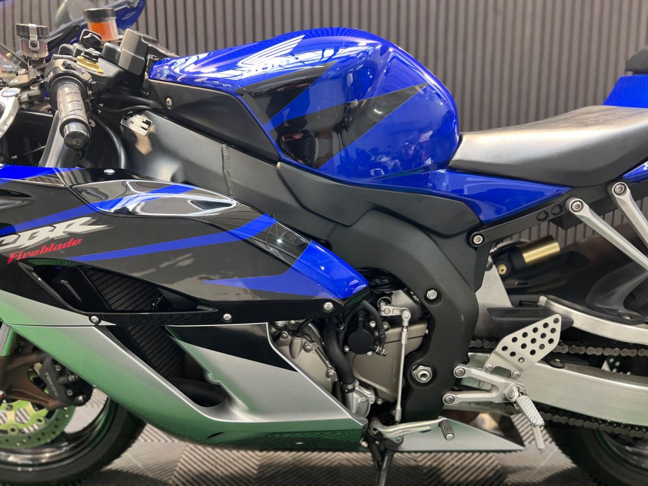 Used Honda CBR1000RR Fireblade for sale - 78435351: Photo 19