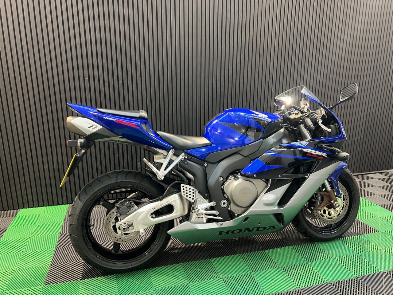 Used Honda CBR1000RR Fireblade for sale - 78435351: Photo 4