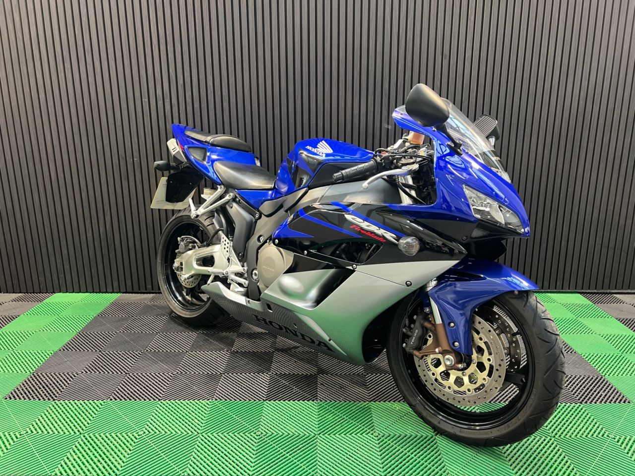 Used Honda CBR1000RR Fireblade for sale - 78435351: Photo 6