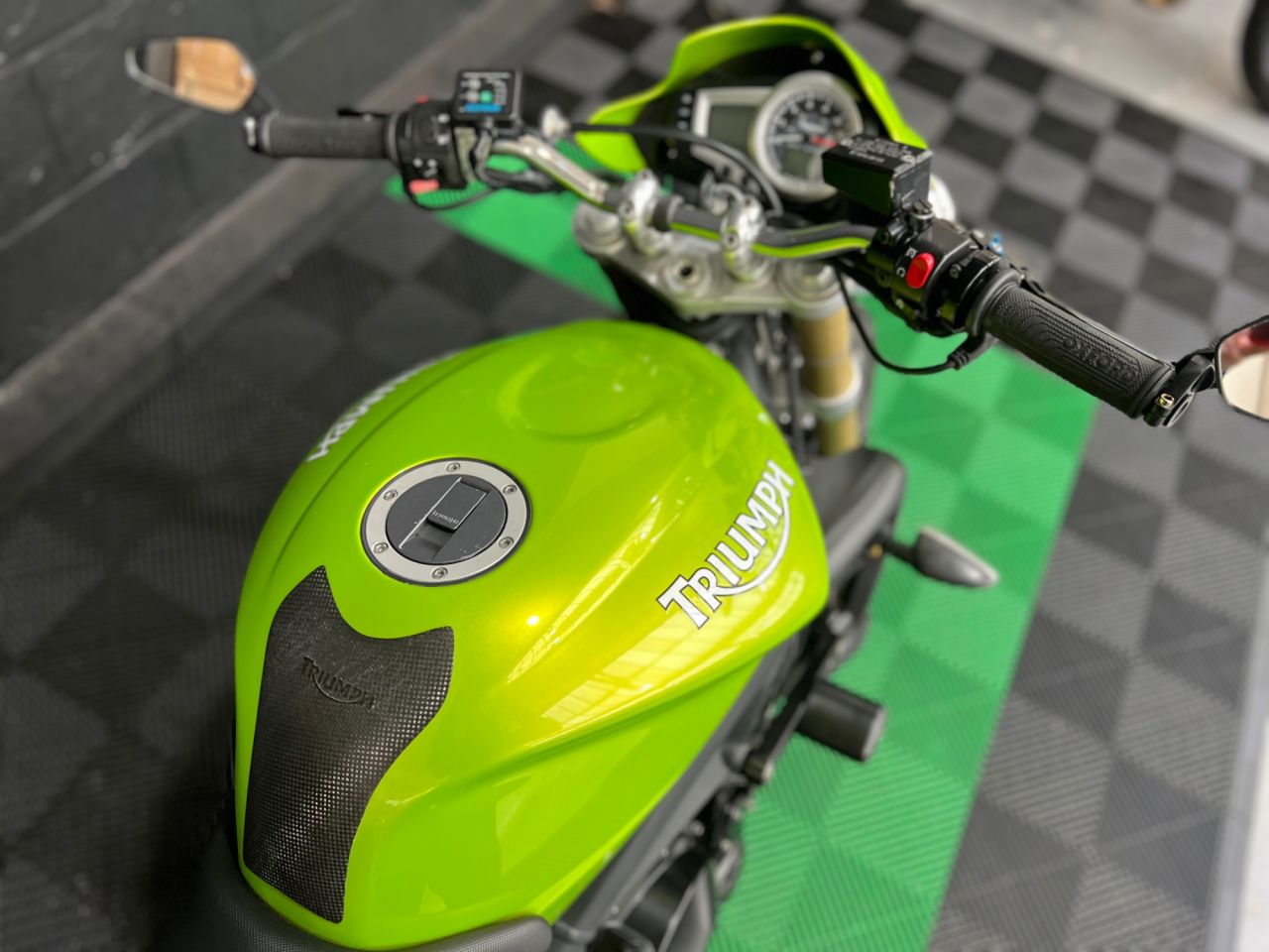 Used Triumph Street Triple 675 for sale - 78435455: Photo 16