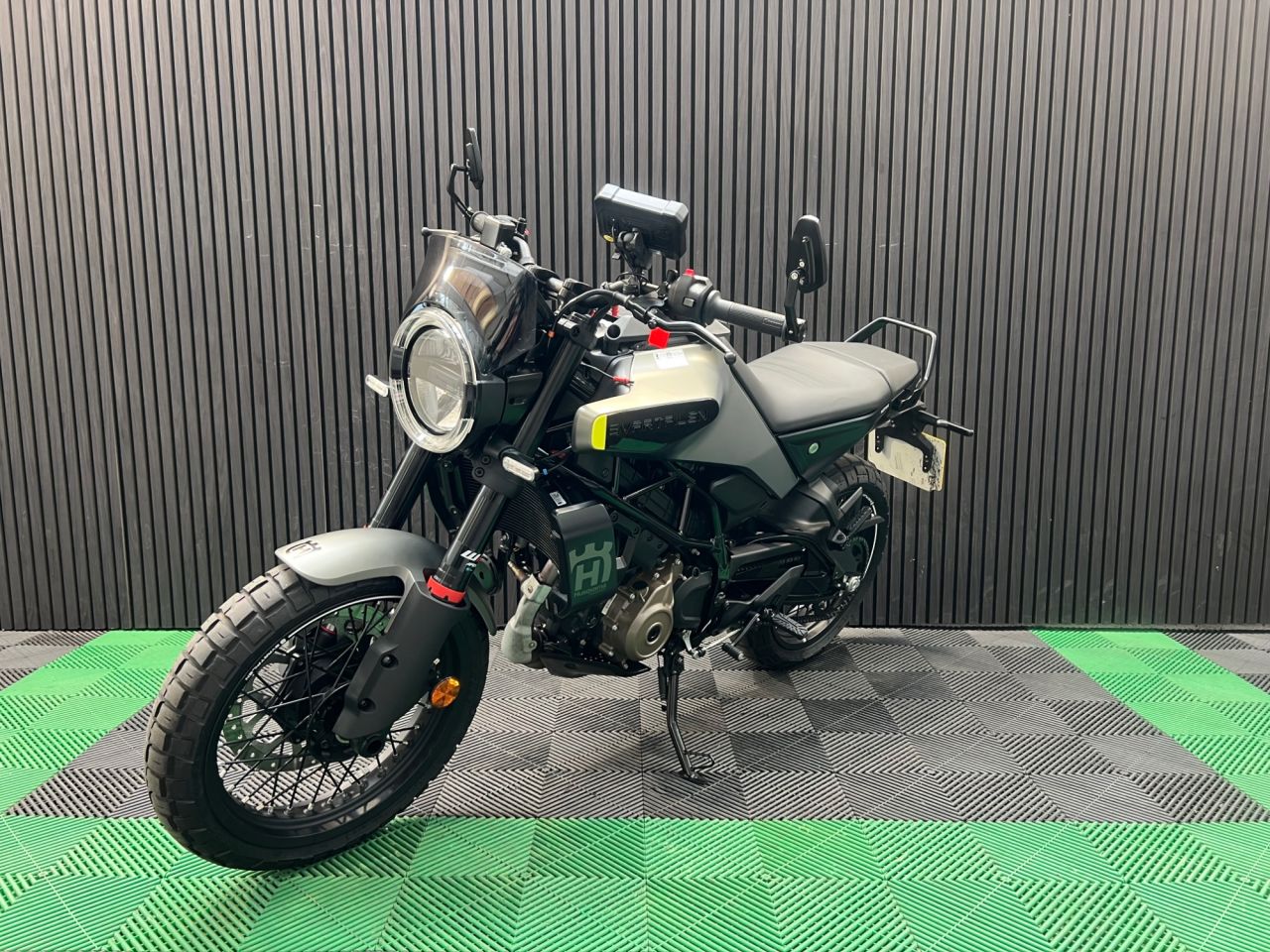 Used Husqvarna Svartpilen 125 for sale - 78815230: Photo 7