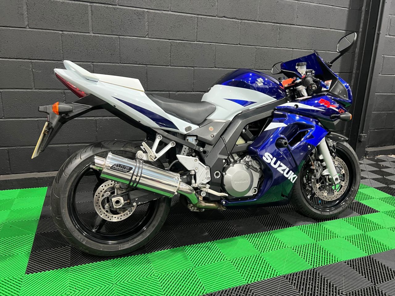 Used Suzuki SV1000S for sale - 78435260: Photo 4