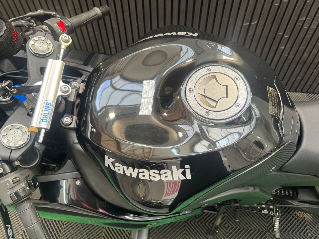 Used Kawasaki ZZR600 for sale - 78951501: Photo 16