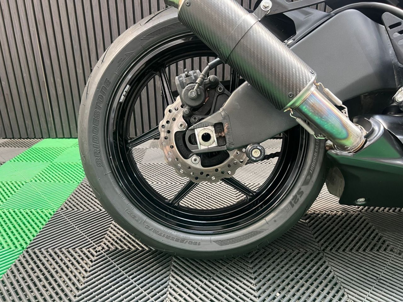 Used Kawasaki ZZR600 for sale - 78951501: Photo 19