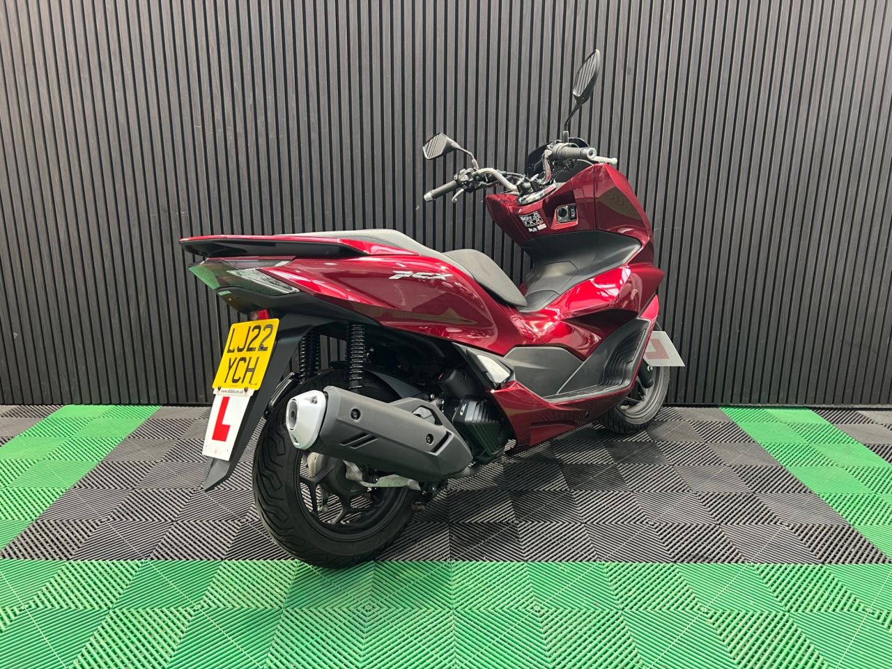 Used Honda PCX125 for sale - 78435447: Photo 11