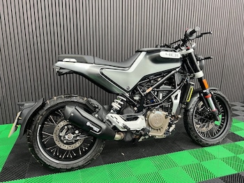Used Husqvarna Svartpilen 401 undefined for sale - bike-78435207: Photo