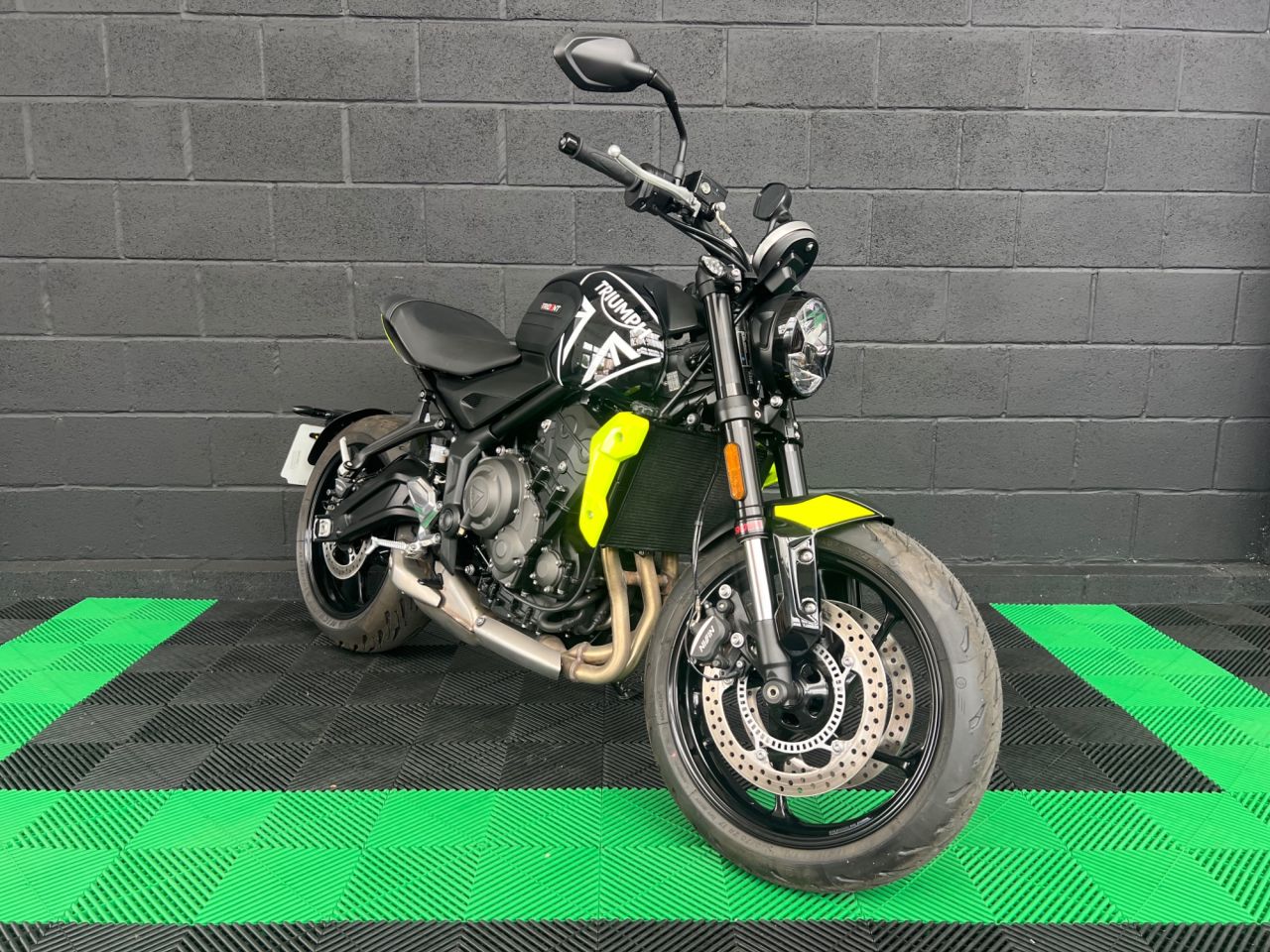 Used Triumph Trident for sale - 78434496: Photo 6