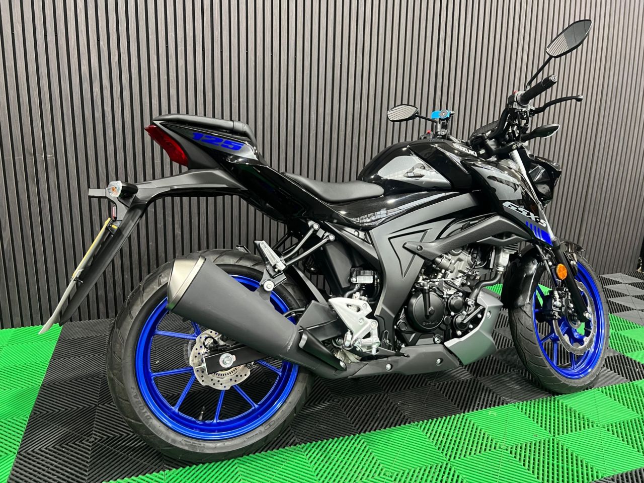 Used Suzuki GSX-S125 for sale - 78435578: Photo 4
