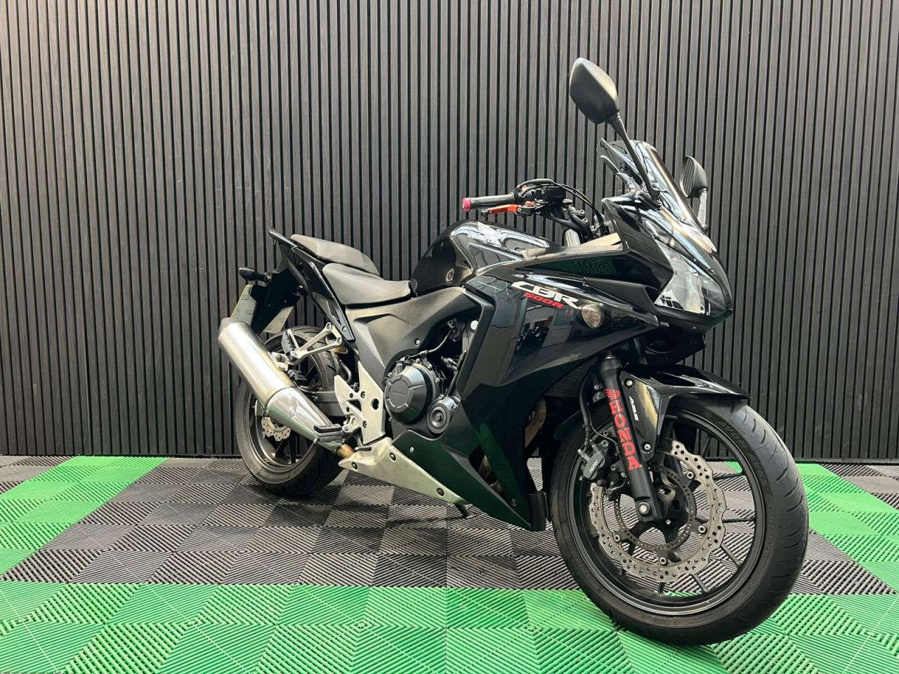 Used Honda CBR500R for sale - 78734455: Photo 6