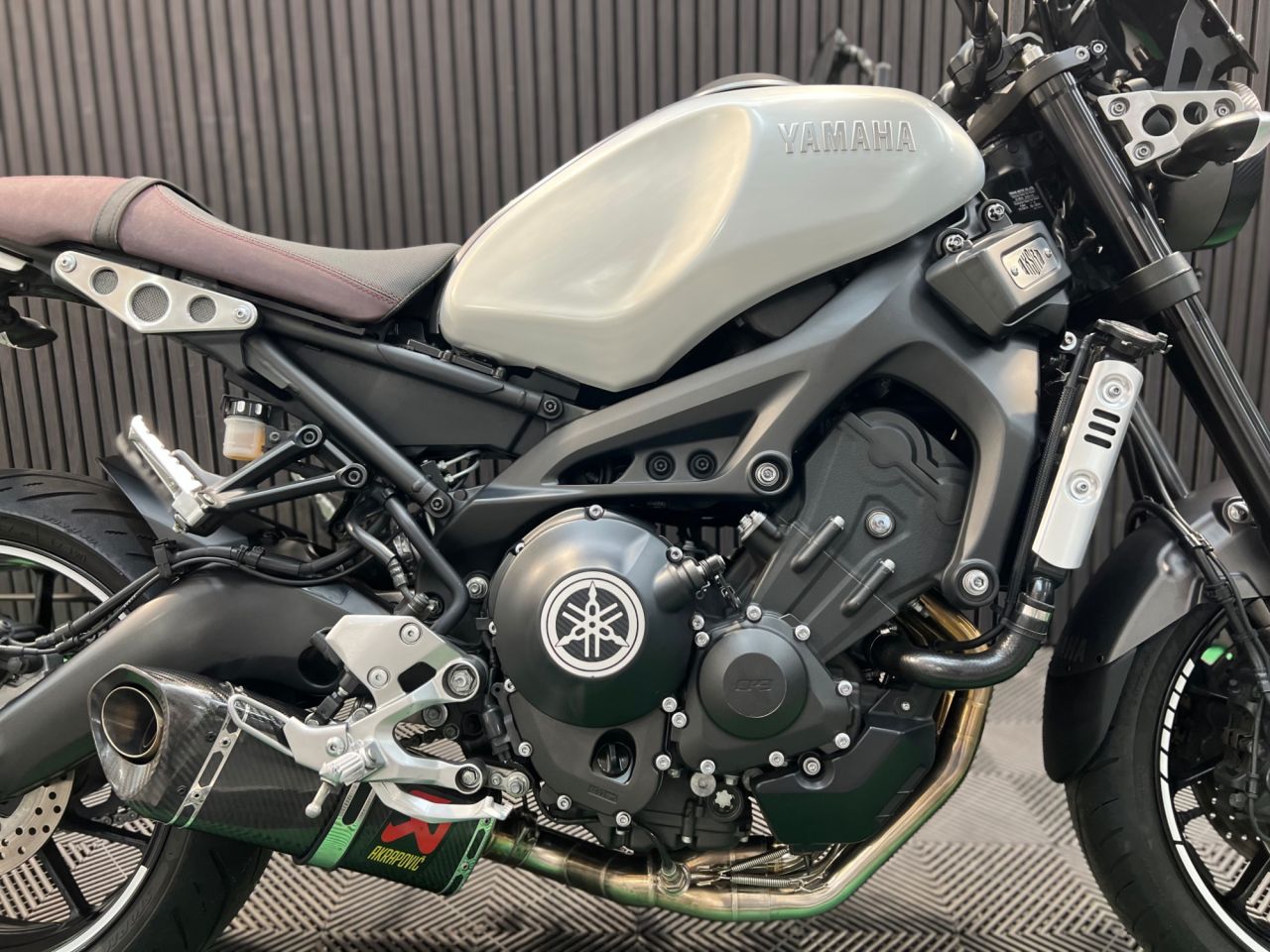 Used Yamaha XSR900 for sale - 78641515: Photo 13