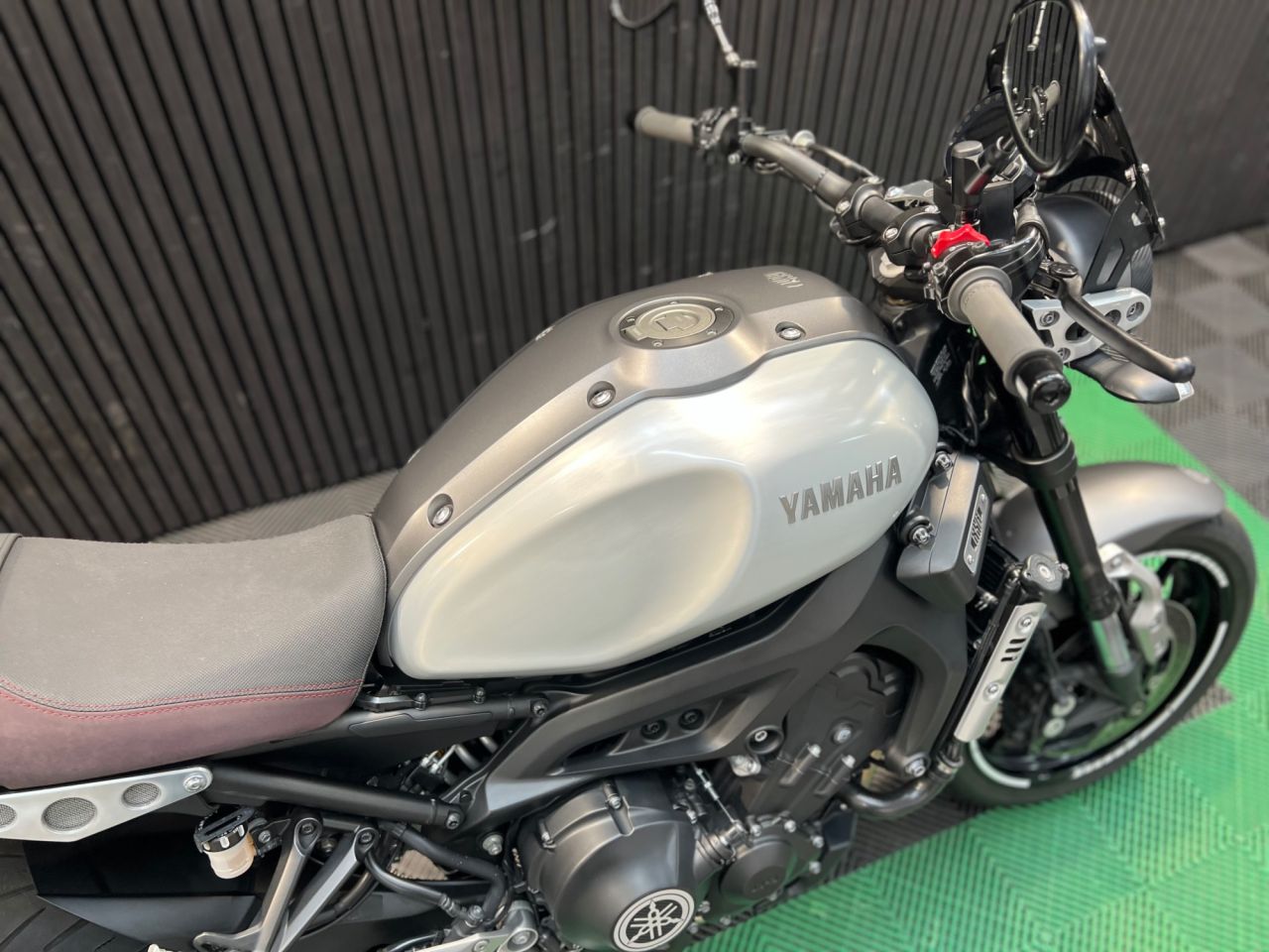 Used Yamaha XSR900 for sale - 78641515: Photo 16