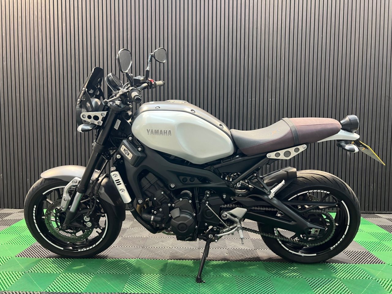 Used Yamaha XSR900 for sale - 78641515: Photo 7