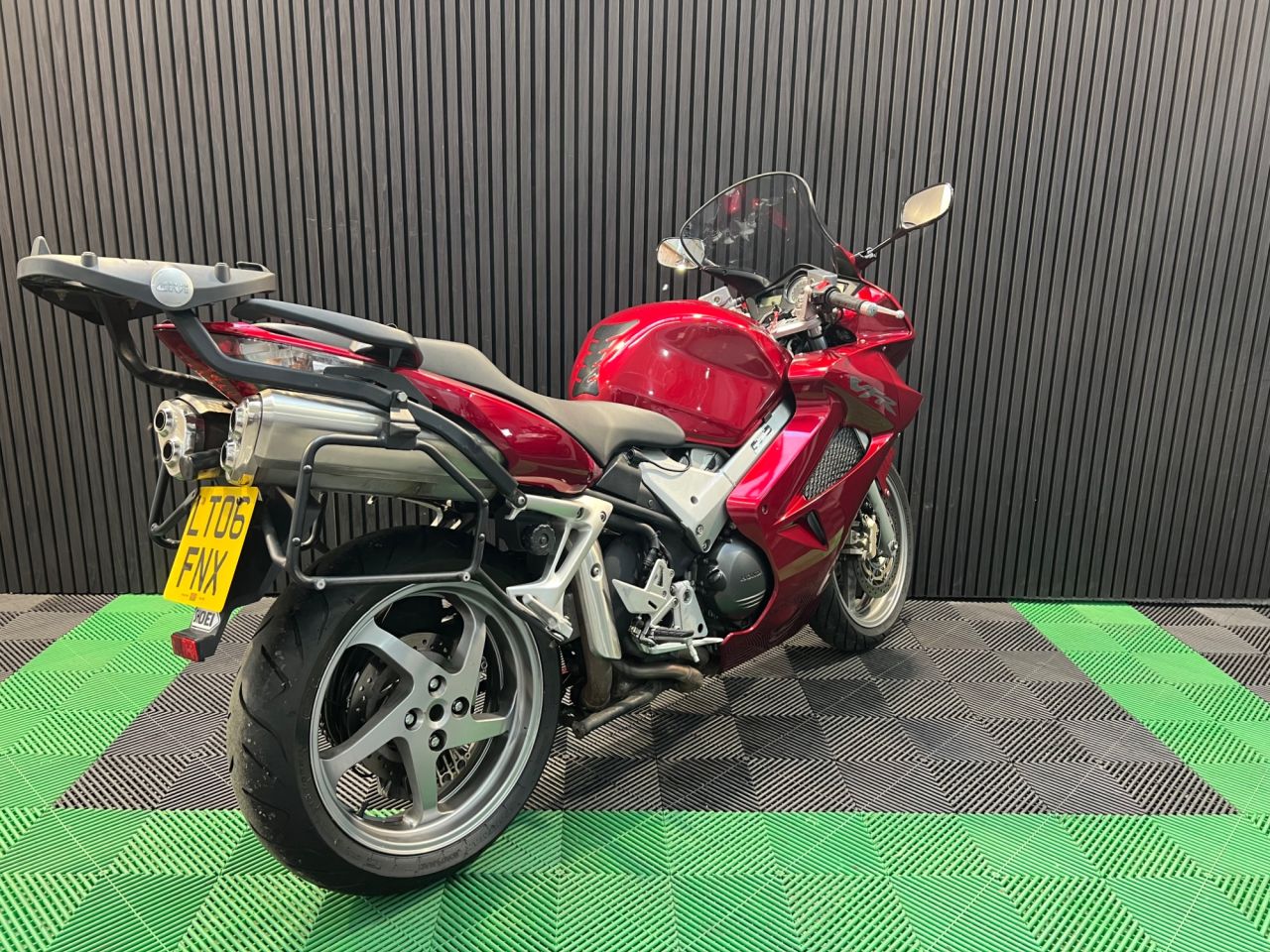 Used Honda VFR800F for sale - 78434743: Photo 11