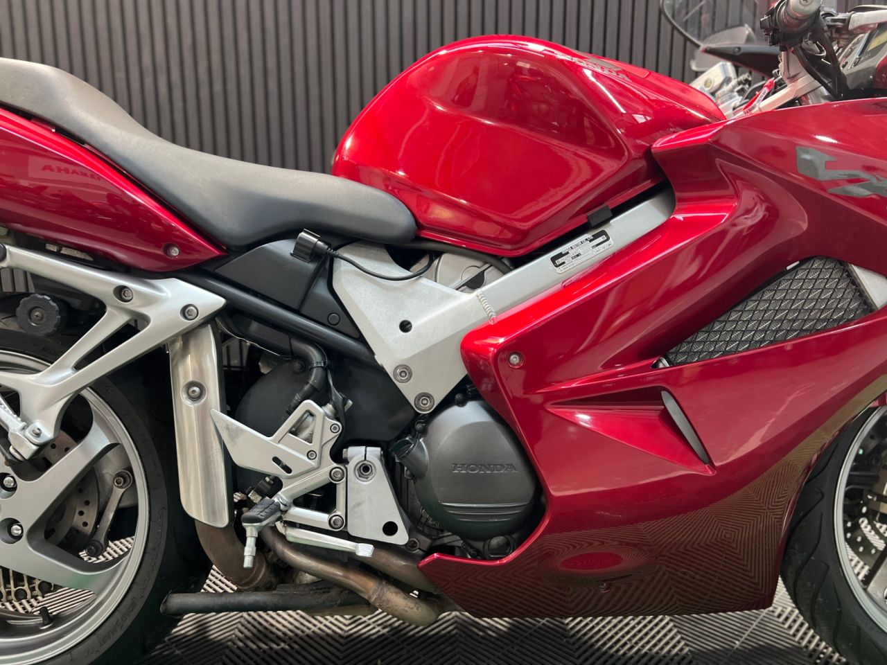 Used Honda VFR800F for sale - 78434743: Photo 13