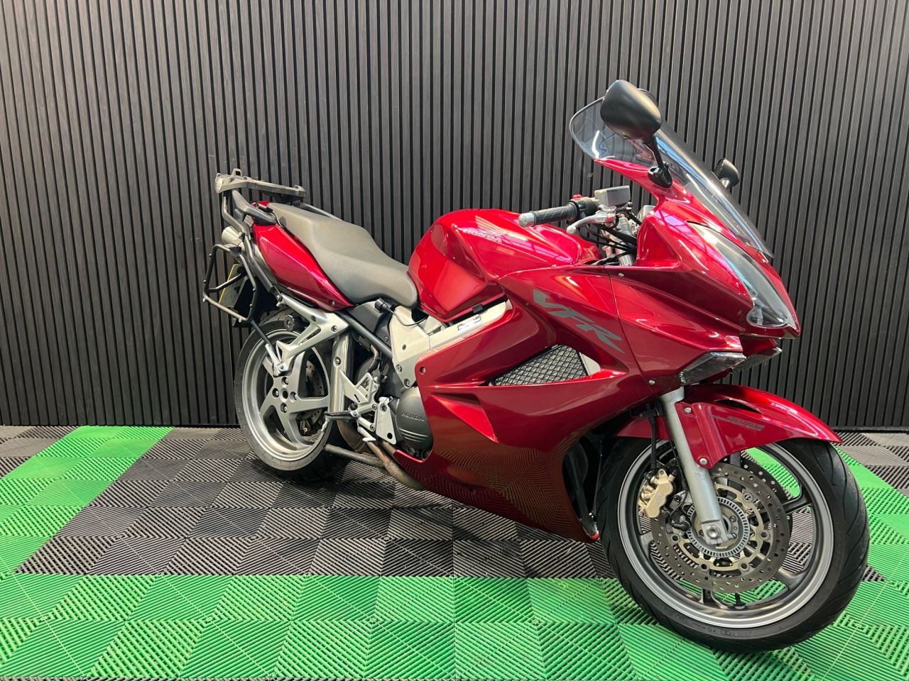Used Honda VFR800F for sale - 78434743: Photo 6