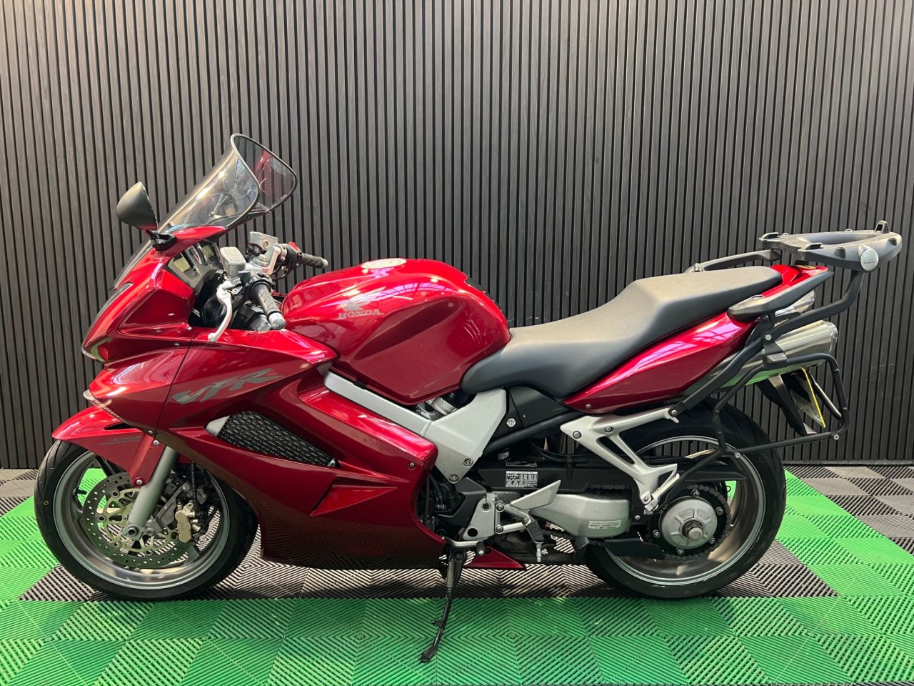 Used Honda VFR800F for sale - 78434743: Photo 7