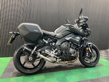 Used Yamaha MT-10 undefined for sale - bike-79005567: Photo