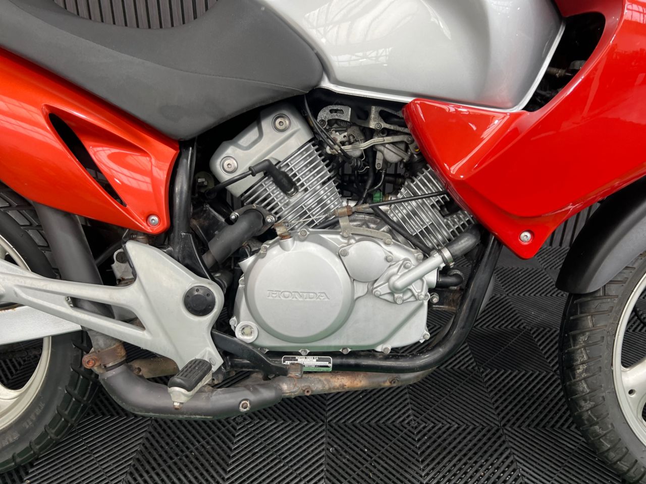 Used Honda XL125 Varadero for sale - 78435438: Photo 13