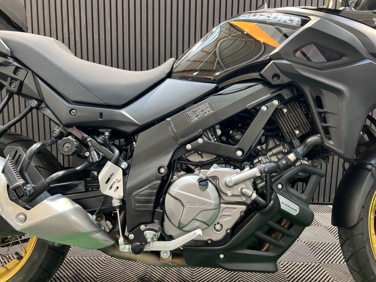 Used Suzuki DL 650 for sale - 78701495: Photo 13