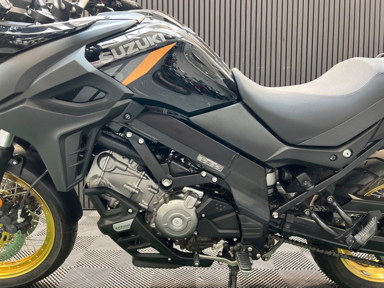 Used Suzuki DL 650 for sale - 78701495: Photo 19