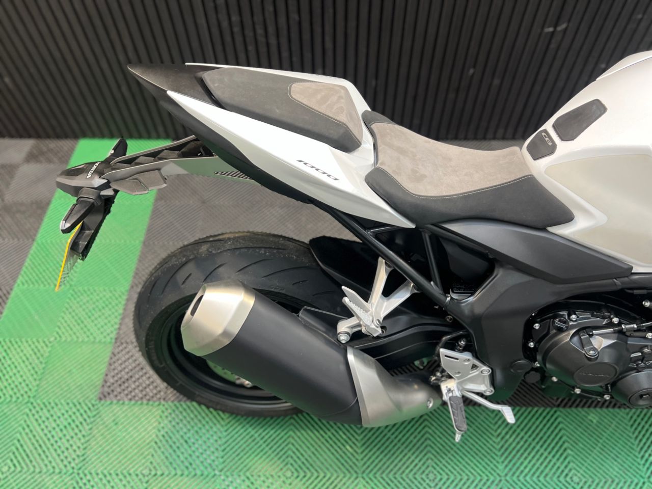 Used Honda CB1000 Hornet for sale - 78640110: Photo 15