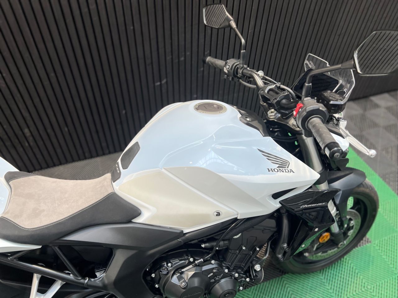 Used Honda CB1000 Hornet for sale - 78640110: Photo 16