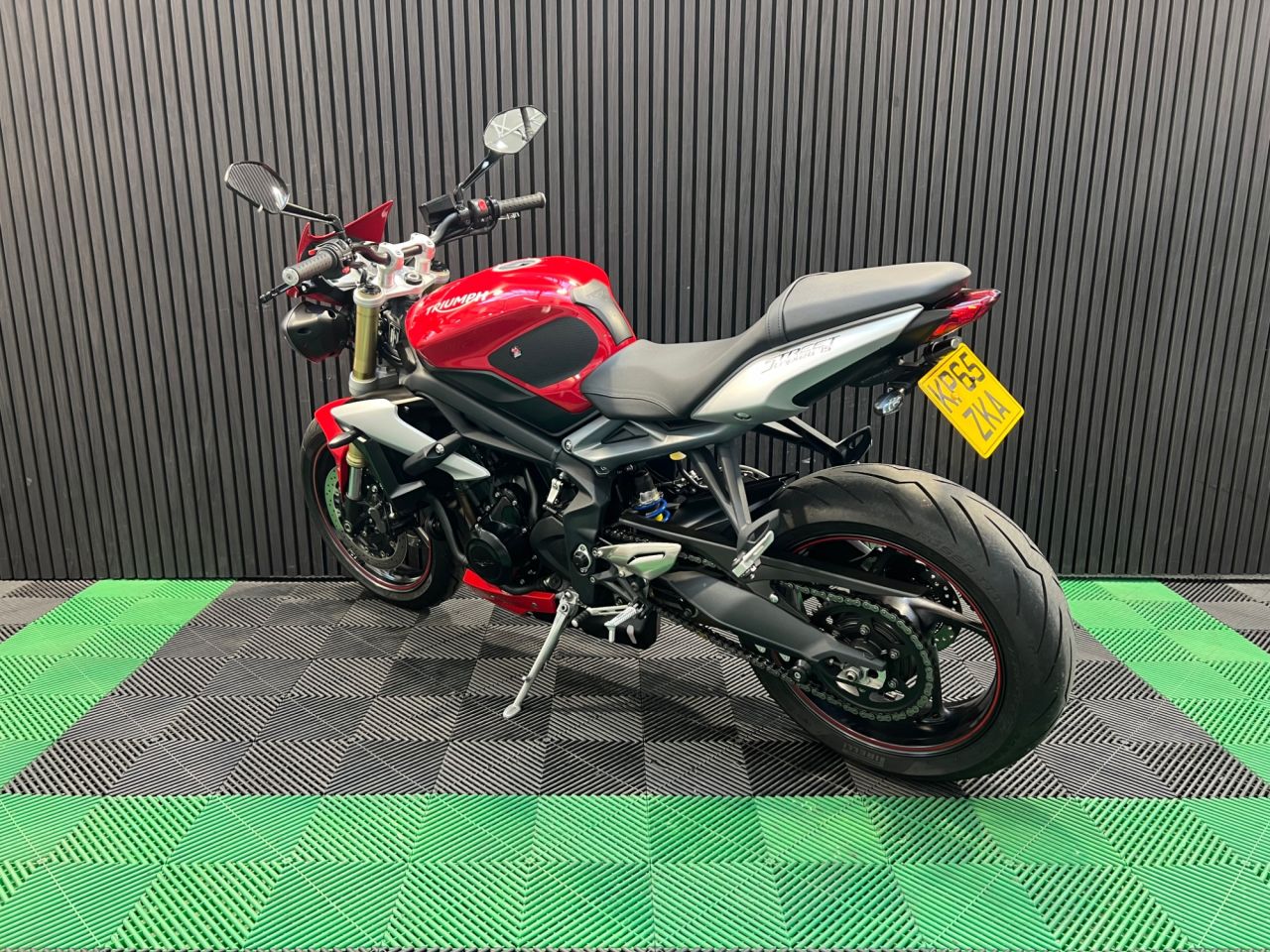 Used Triumph Street Triple 675 for sale - 78435196: Photo 10