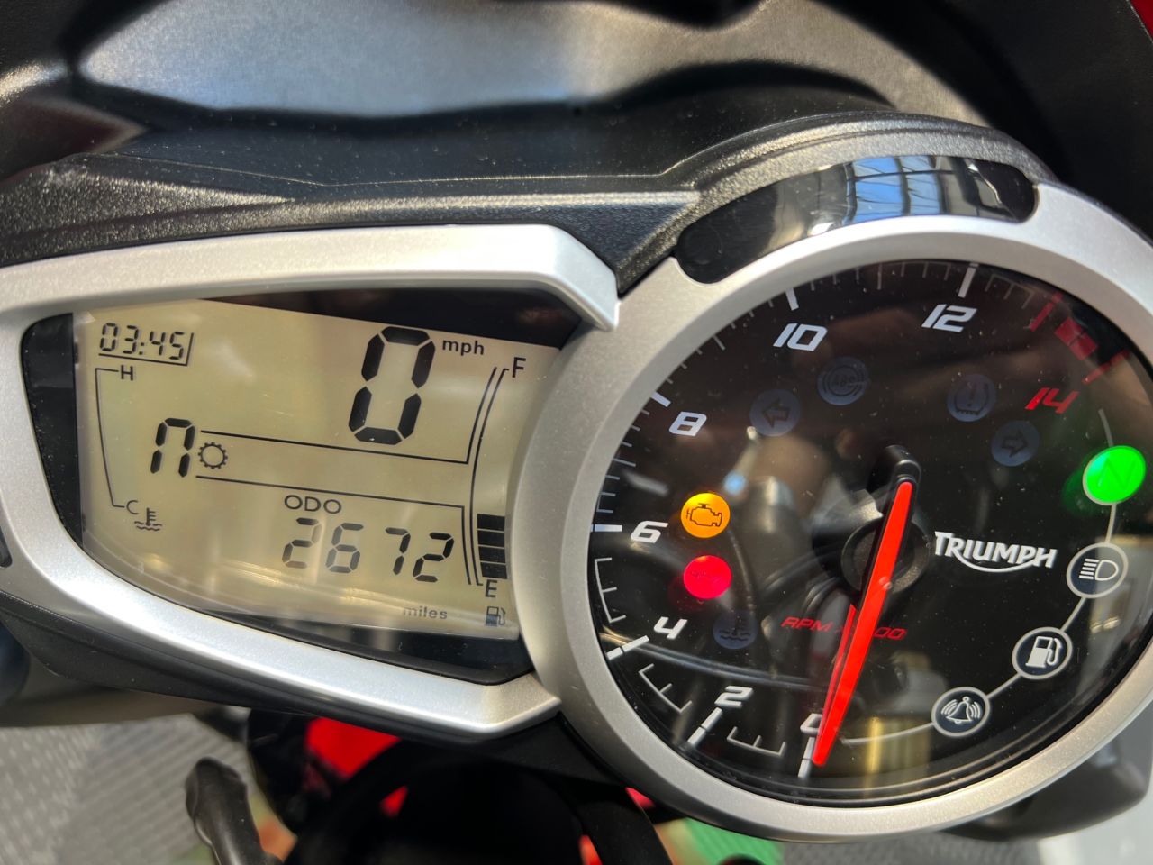 Used Triumph Street Triple 675 for sale - 78435196: Photo 17