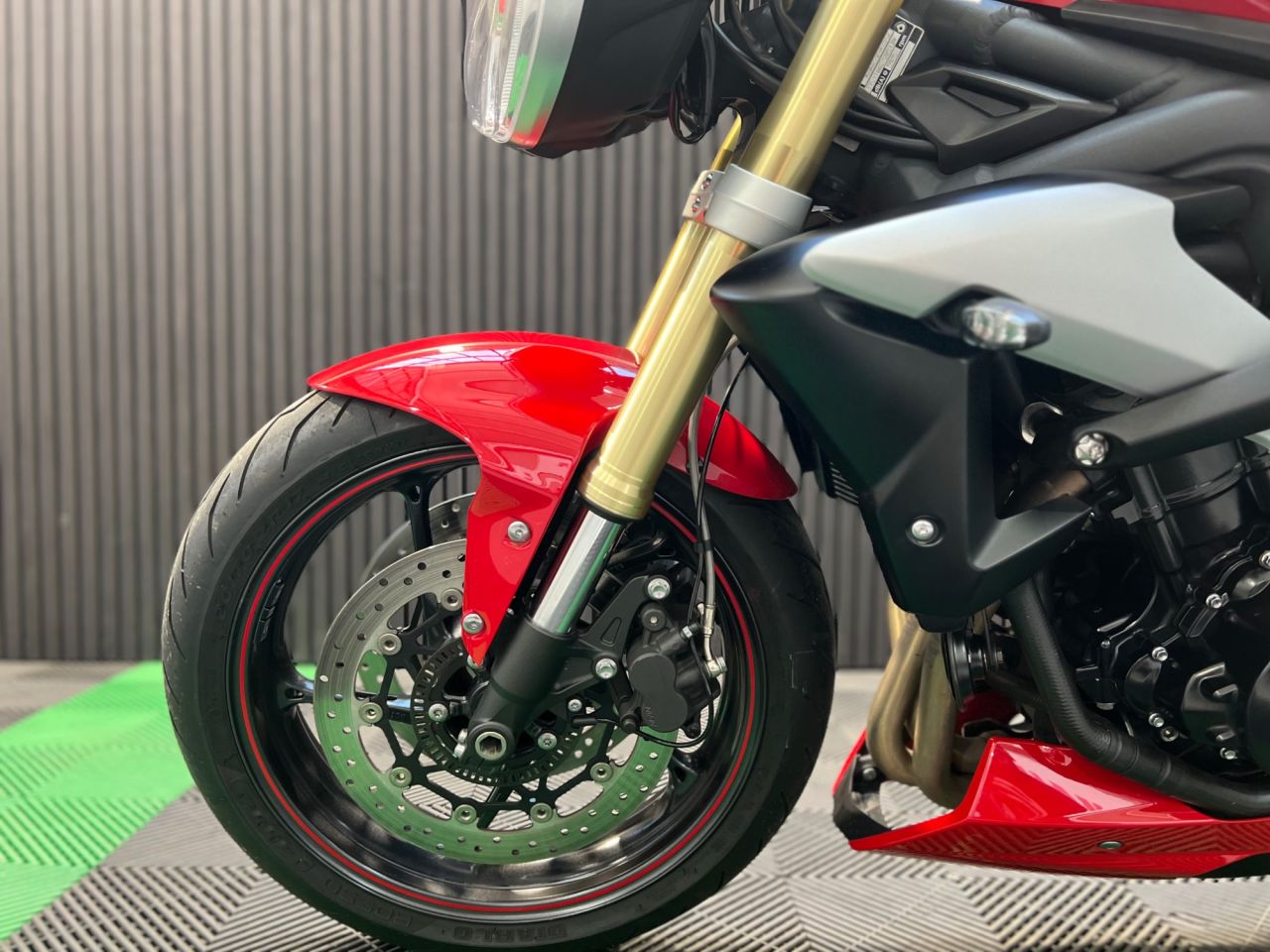 Used Triumph Street Triple 675 for sale - 78435196: Photo 18